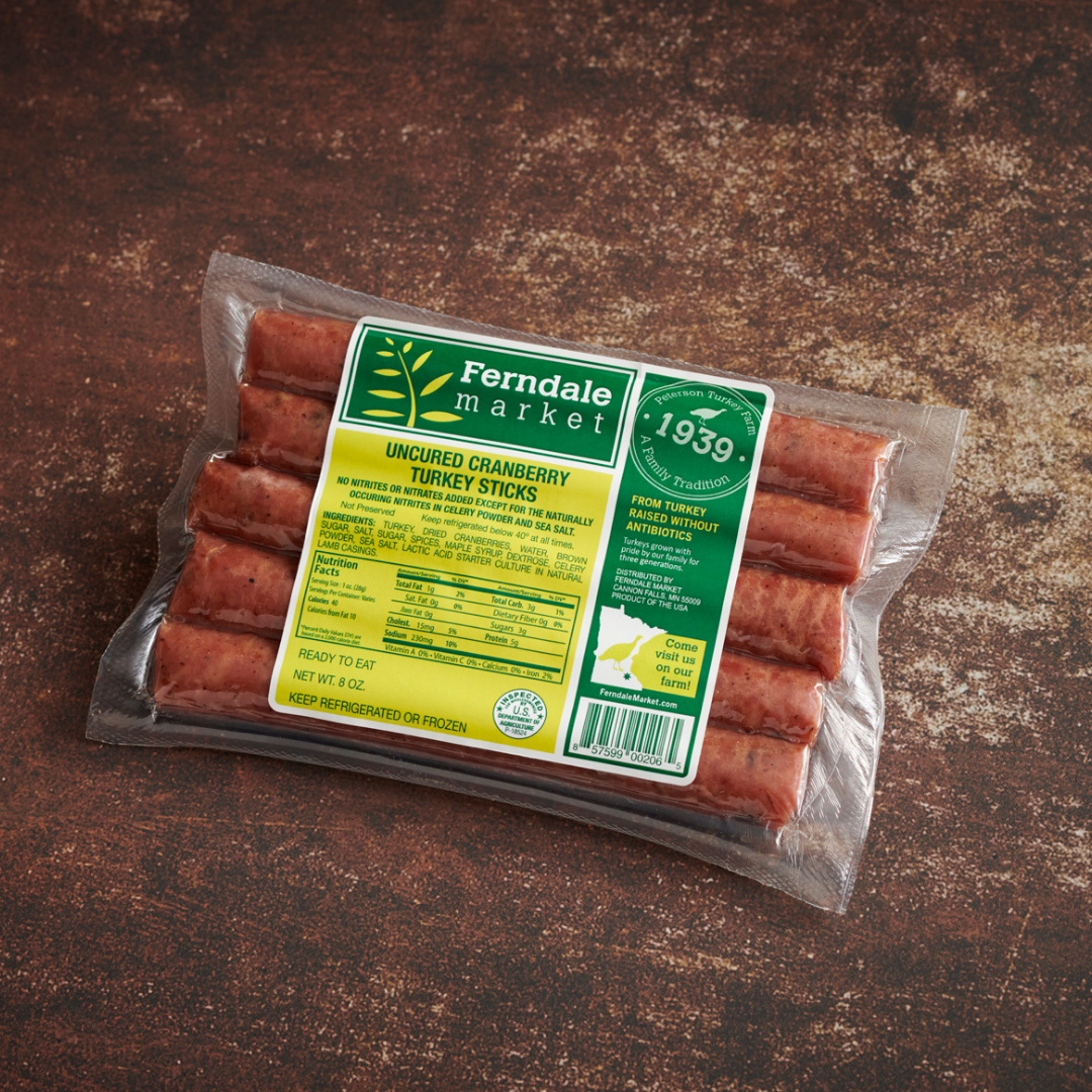 ferndale-market_uncured-cranberry-turkey-sticks_8oz.jpg