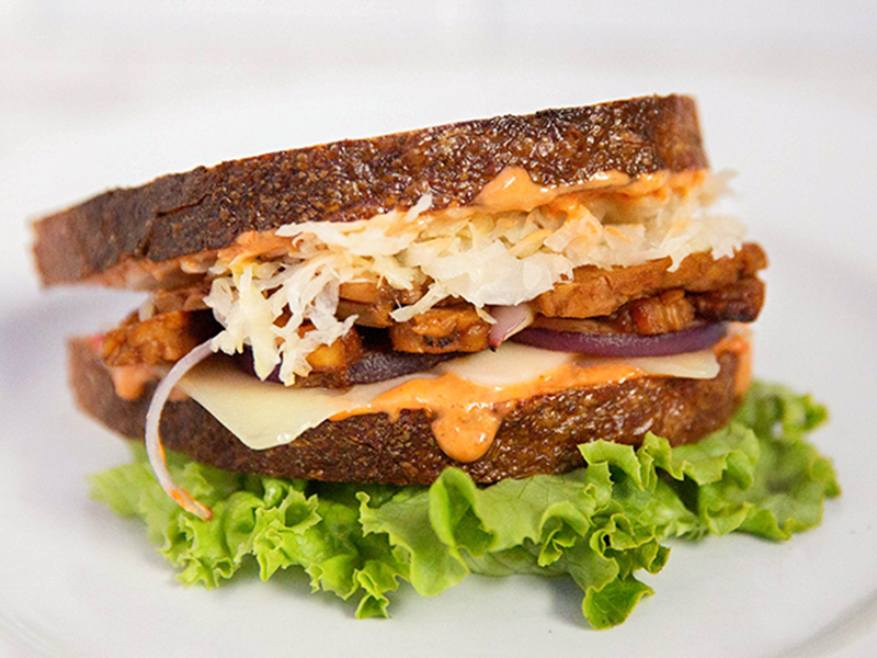 tempeh-reuben-2-web.jpg